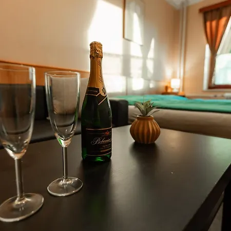 Rozkos Hotel 3*