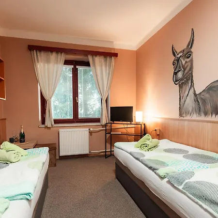 Rozkos Hotel 3*